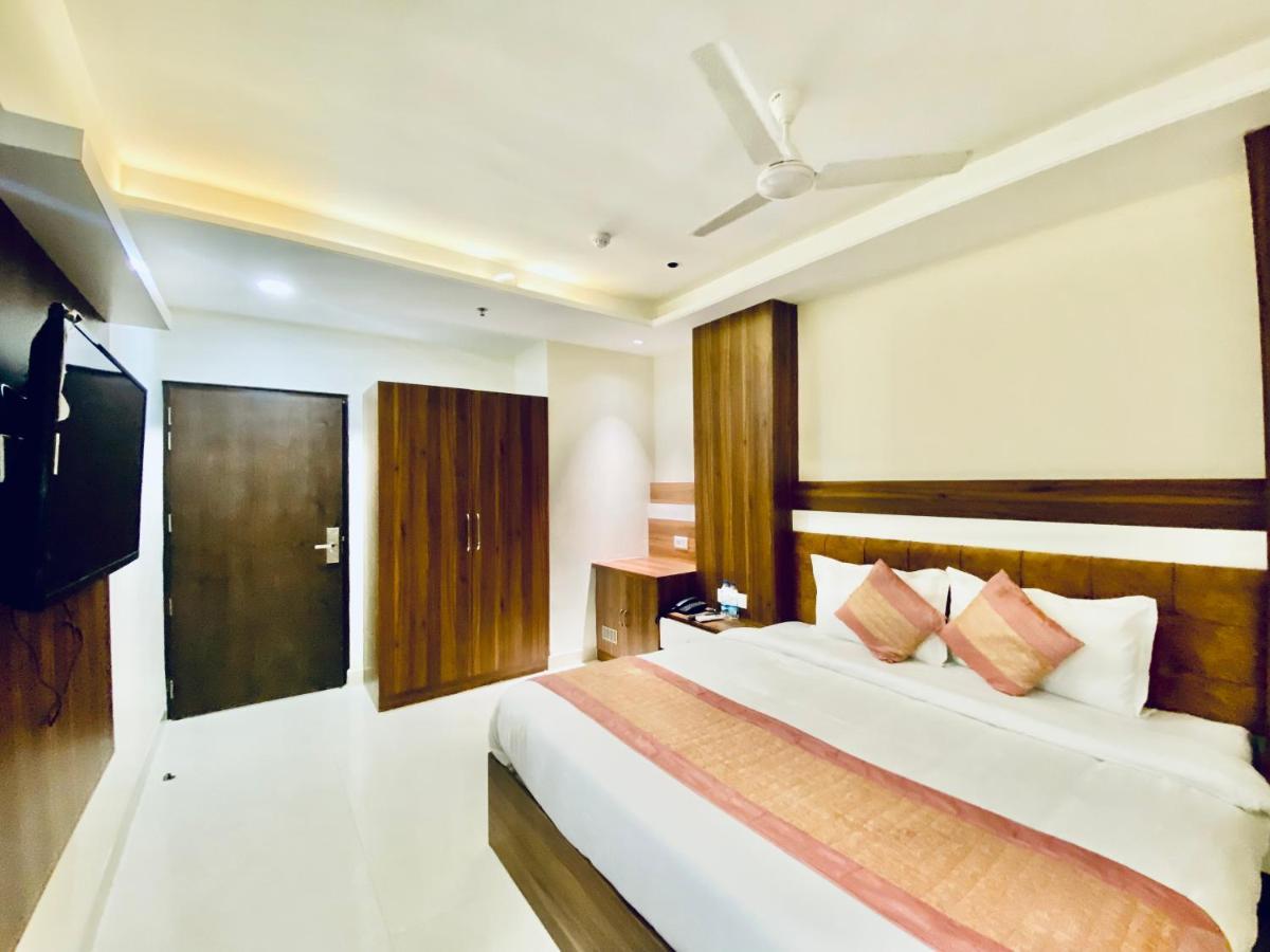 Stay Near Golden Temple By An Hotels Amritsar Exterior foto